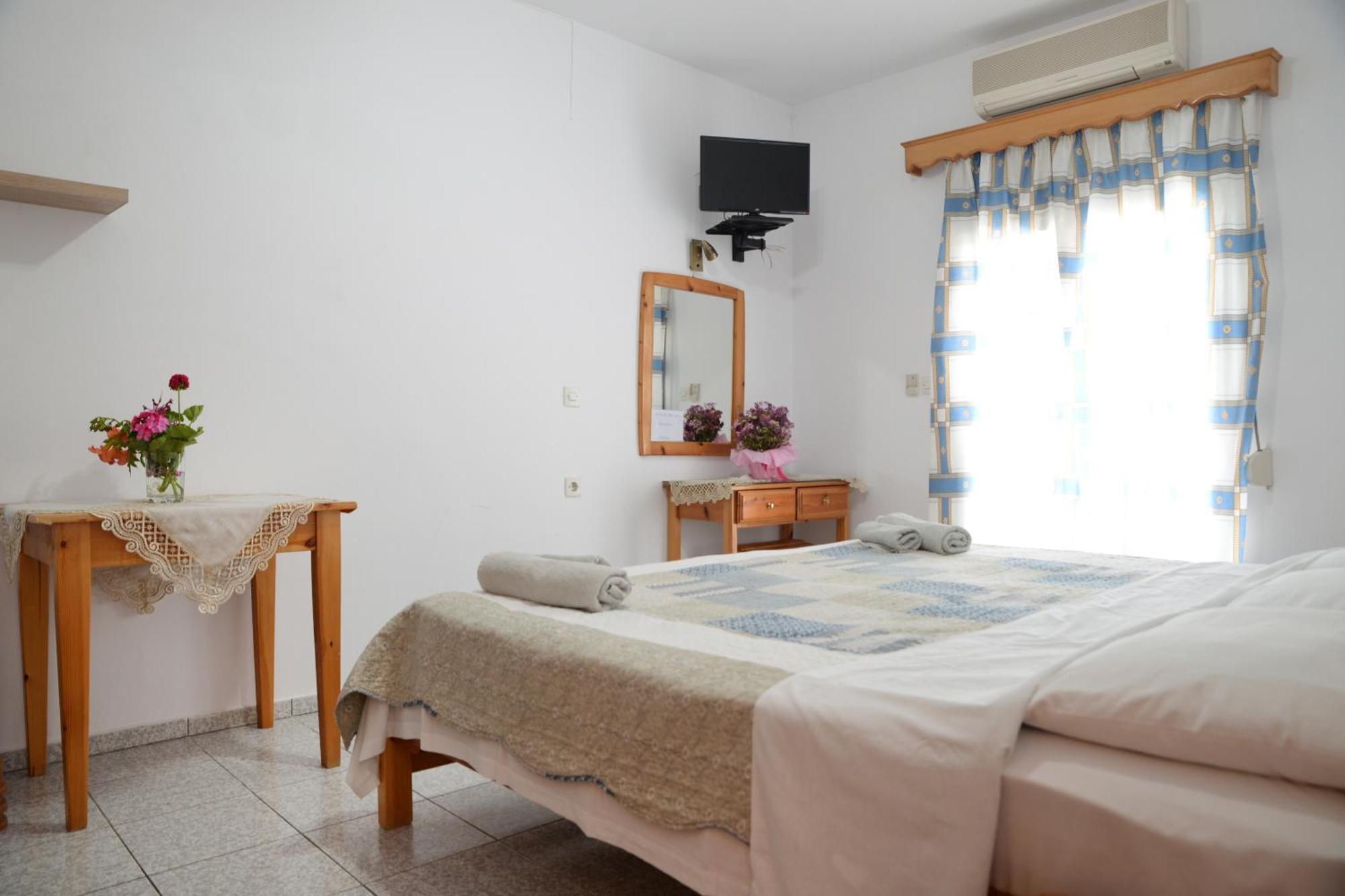 Studios Aeolos Kalymnos Myrties Room photo