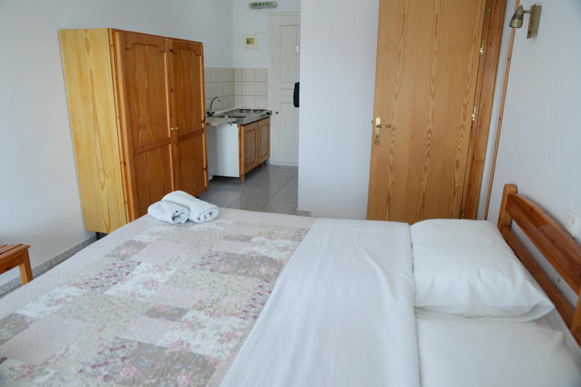 Studios Aeolos Kalymnos Myrties Room photo