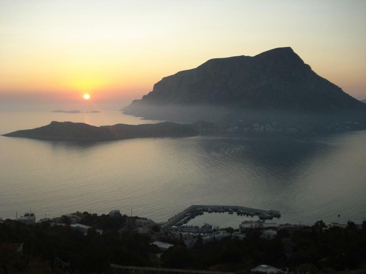 Studios Aeolos Kalymnos Myrties Exterior photo